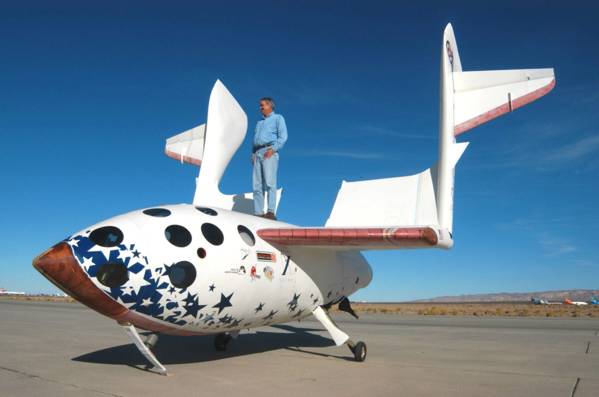 SpaceShipOne — космический туризм по технологии Рутана